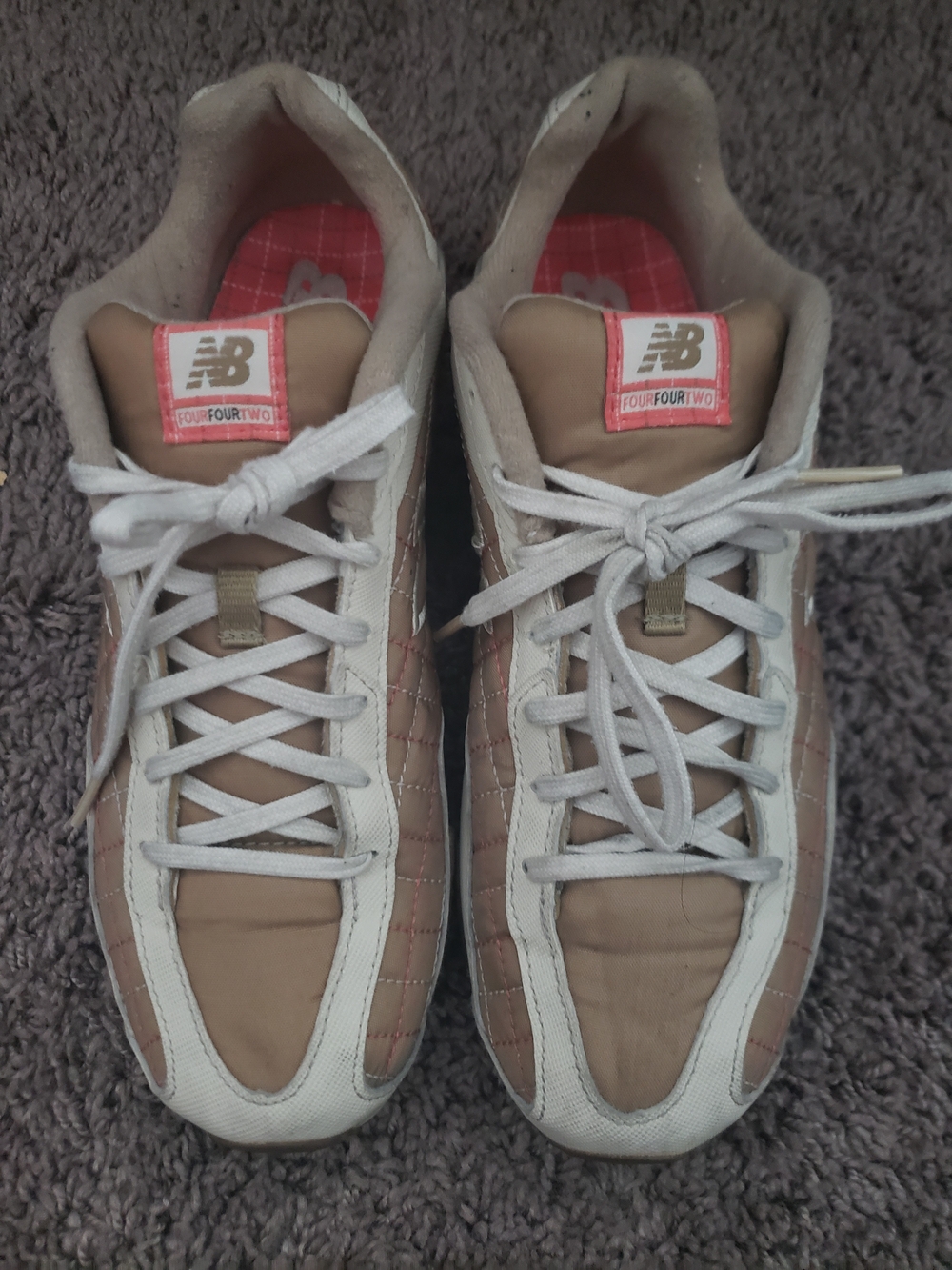 New Balance Women’s Tan and White Quilted Sneakers
